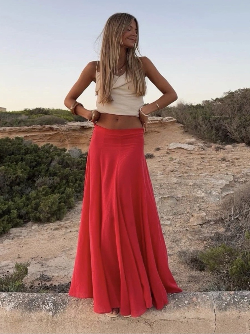 Women’s Red Maxi Skirt - Classic flowing silhouette. M NWT